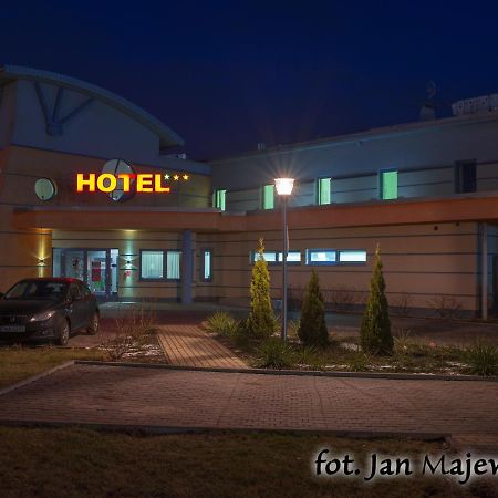 Majewski Hotel & Spa Malbork Dış mekan fotoğraf